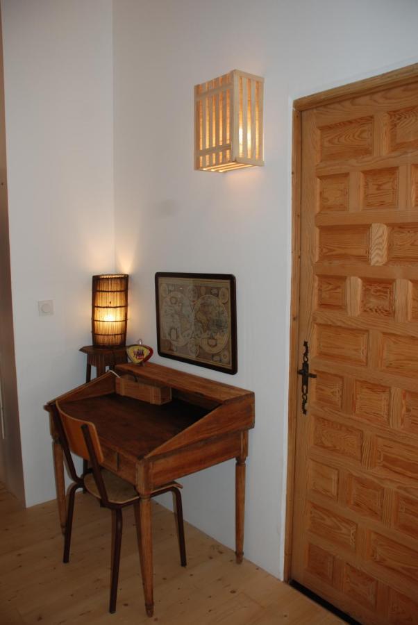 Appartement De Charme Au Coeur D Une Cite Medievale Villefranche-de-Conflent Eksteriør billede