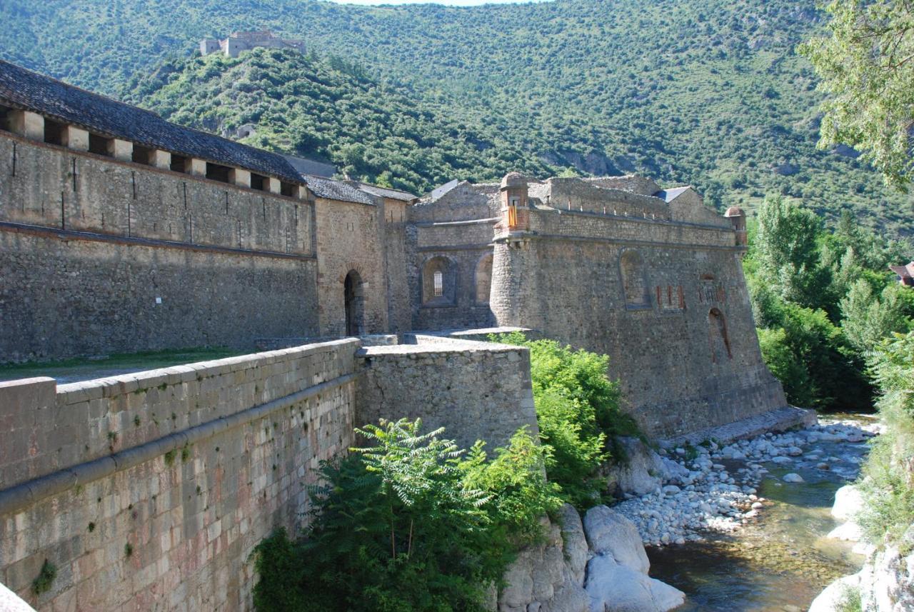 Appartement De Charme Au Coeur D Une Cite Medievale Villefranche-de-Conflent Eksteriør billede